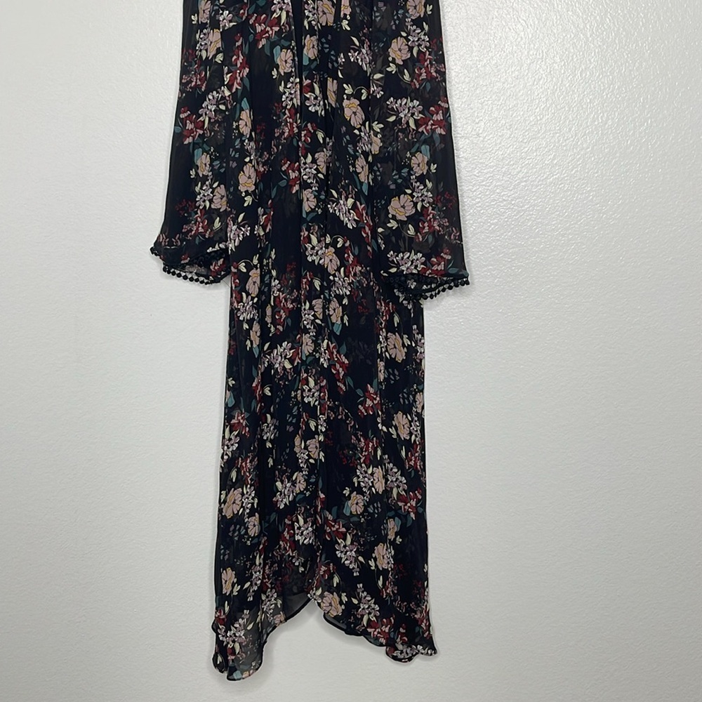 Nicholas Black Floral Print Silk Cold-Shoulder Bell Sleeve Midi Dress Size 8 - Picture 3 of 14